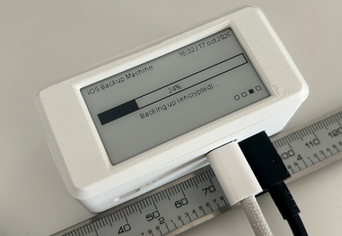 Developer Ciptakan Kotak Backup Portabel untuk Simpan Data iPhone Secara Lokal