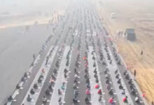 Di Luar Nalar! 8.000 Pelamar Kerja di India Ikuti Ujian di Atas Aspal Landasan Pacu Bandara