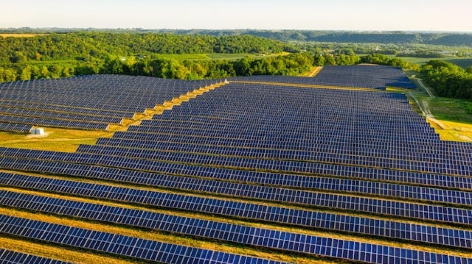 Energi Terbarukan Mulai Dikembangkan di Sektor Tambang dan Perkebunan untuk Efisiensi&nbsp;