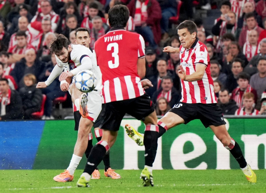 Hasil Lengkap Liga Champions: PSG Ditahan Bilbao, Napoli Kalah dari Benfica Malam Ini