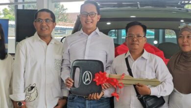 Inilah Kisah Guru dari Lombok Timur Sukses Boyong Mobil di Undian Gebyar Merdeka Daihatsu