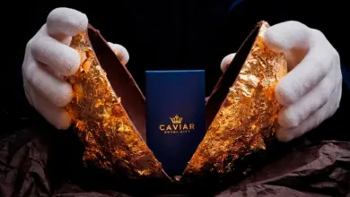 Inovasi Mewah: Smartphone Emas Tersembunyi dalam Cokelat Eksklusif Unik