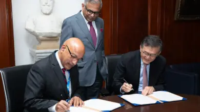 Intel dan Tata Group Kerjasama Kembangkan Teknologi Chip, Packaging, dan AI PC Terbaru