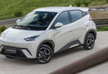 Intip Spesifikasi & Skema Cicilan BYD Dolphin Mini, Mobil Listrik Terjangkau Resmi Meluncur!