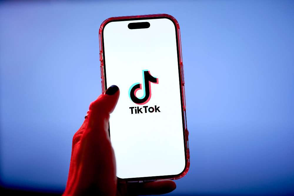 Jadwal FYP TikTok Desember 2025 Lengkap dengan Ide Konten Terbaru untuk Meningkatkan Viewers