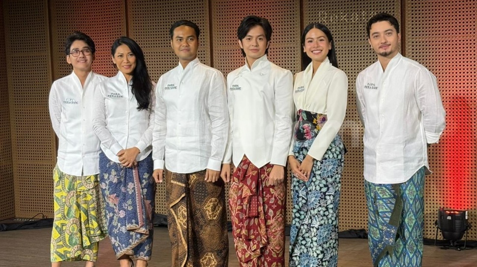 Jebakan Romantis Wregas Pinang Angga, Yunanda, dan Maudy Ayunda di Film Para Perasuk