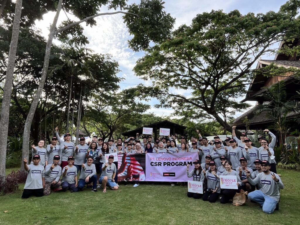Karyawan Lenovo Indonesia Rayakan “Love On Month Of Service 2025” dengan Aksi Sosial