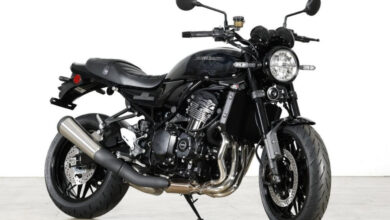 Kawasaki Z 900 RS Edisi Bola Hitam Meluncur: Tampil Monokrom, Makin Gagah dan Klasik