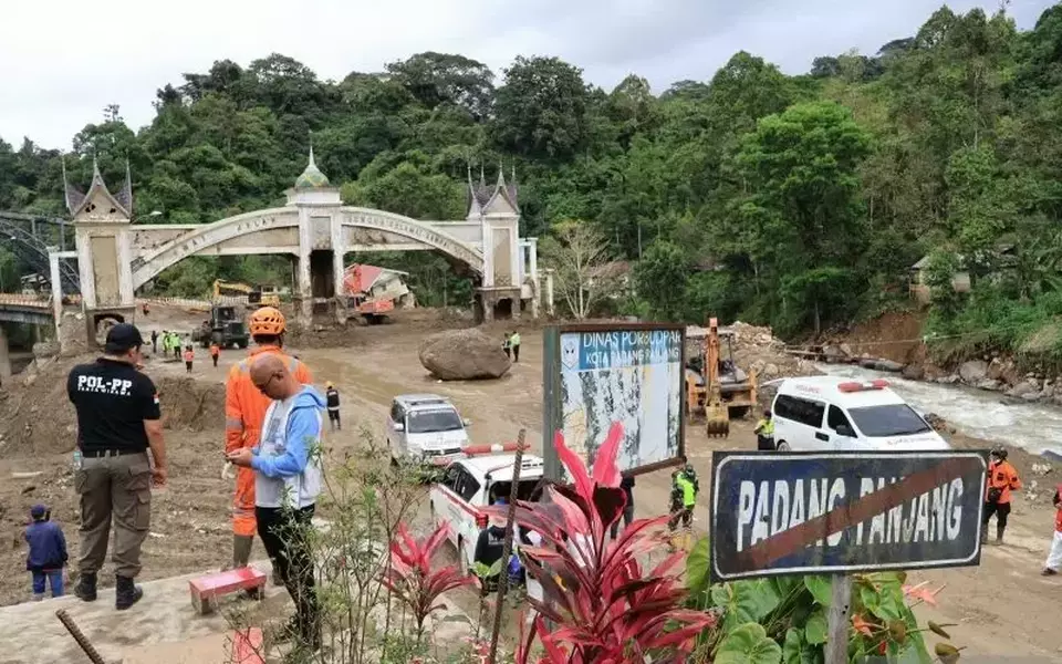 Kemenkes: Sumbar Catat Kasus Demam Terbanyak Pascabanjir dan Longsor, Waspada Penyakit
