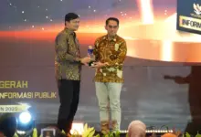 Kementerian P2MI Raih Peringkat 5 Anugerah Keterbukaan Informasi Publik 2024