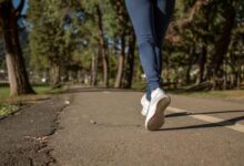 Keuntungan Lari di Waktu Pagi vs Sore: Mana yang Lebih Baik untuk Tubuh Anda?