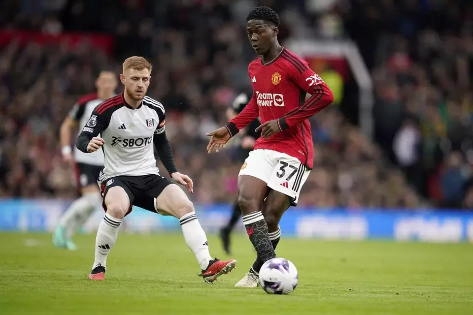 Kobbie Mainoo Ingin Tinggalkan Man Utd, 12 Klub Top Siap Tampung Gelandang Muda