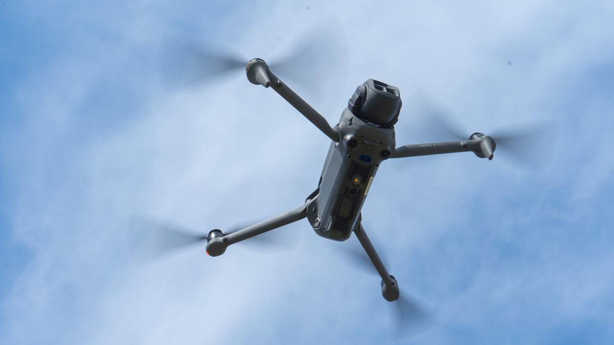 Larangan Drone Impor Membuat Pilot dan Seniman Udara Kehilangan Kreativitas Terbang