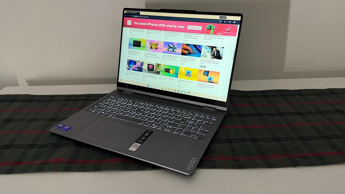 Lenovo Yoga 7i 16 Gen 10 Review: Laptop 2-in-1 Midrange dengan Layar Luas dan Performa Kuat