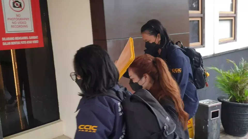 Lisa Mariana Jadi Tersangka Video Syur, Namun Polisi Putuskan Tidak Menahan