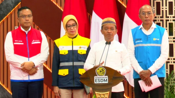 Listrik di Banda Aceh Pulih, Bahlil Sebut Pemulihan di 4 Kabupaten Terkendala Banjir