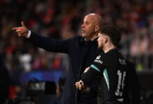 Manajemen Arne Slot Dipertanyakan Usai Perlakuan terhadap Pemain Liverpool yang Terpinggirkan