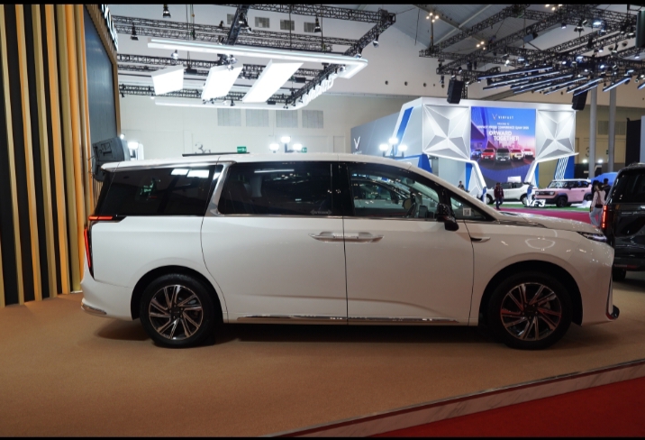 Maxus Indonesia Perkuat Armada Premium Grab dengan Kolaborasi Strategis untuk Layanan Optimal