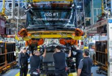 Mercedes Mulai Produksi Truk Listrik eActros 400 Generasi Kedua dengan Teknologi Terbaru