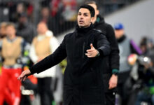 Mikel Arteta Senewen Usai Arsenal Gagal Menang Lawan Chelsea dengan 10 Pemain