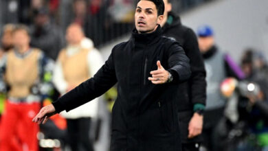 Mikel Arteta Senewen Usai Arsenal Gagal Menang Lawan Chelsea dengan 10 Pemain