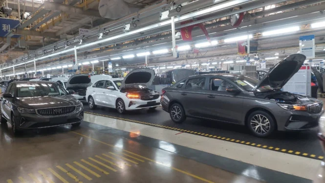 Mulai 2026, China Terapkan Teknologi Setir Mobil Tanpa Sambungan Langsung ke Roda