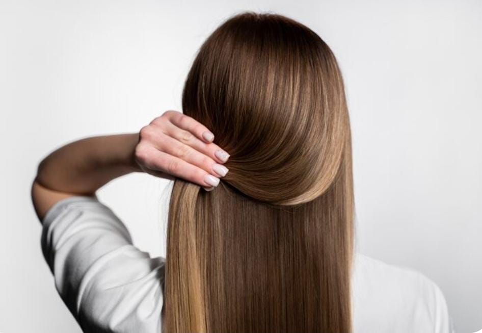 Nutrisi Esensial yang Harus Anda Konsumsi Rutin Agar Rambut Tetap Kuat dan Bersinar