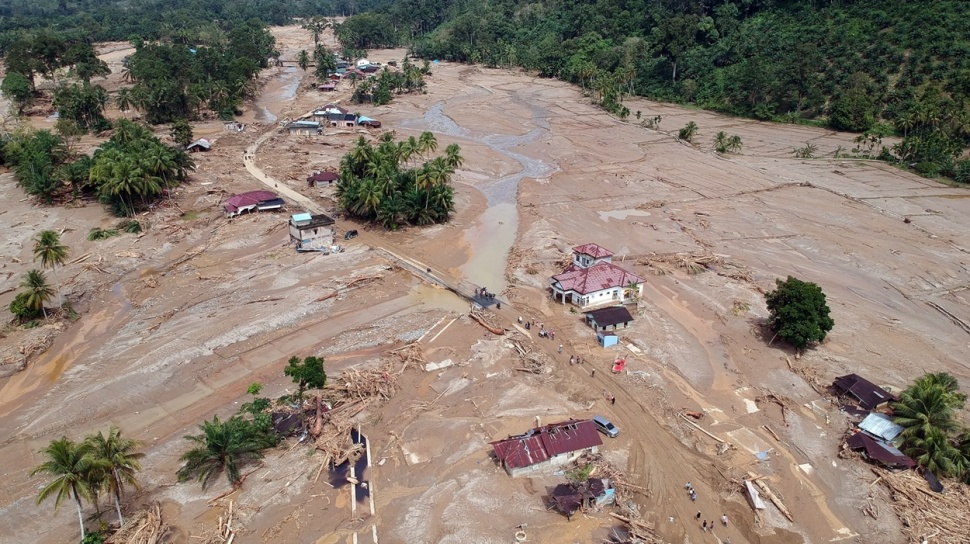 Pakar Top UGM dan IPB Usut Penyebab Banjir Sumatra, Izin Perusahaan Terancam Dicabut