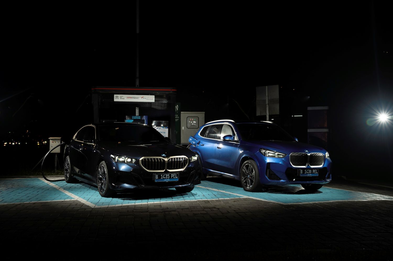 Panduan Berkendara Mobil Listrik di Jalan Tol agar Liburan Akhir Tahun Tetap Nyaman