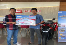 Pelanggan Daihatsu Batam Menangi Motor pada Undian Gebyar Merdeka 2025