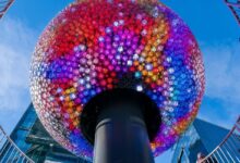 Perayaan Malam Tahun Baru di Times Square Hadirkan Penurunan Bola Kedua yang Spektakuler