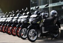 Perbedaan Honda Vario 125 Street dengan BeAT Street, Gunakan Model Setang Telanjang