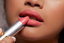 Pilihan Lipstik Mirabella Terbaik untuk Usia 40-an, Tampil Alami dan Percaya Diri Setiap Hari