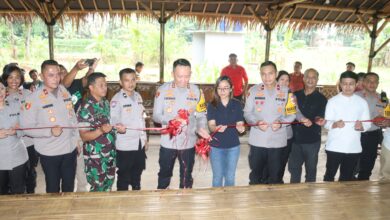 Polres Tangsel Terima Saung Bambu dari Astra Daihatsu untuk Dukung Ketahanan Pangan