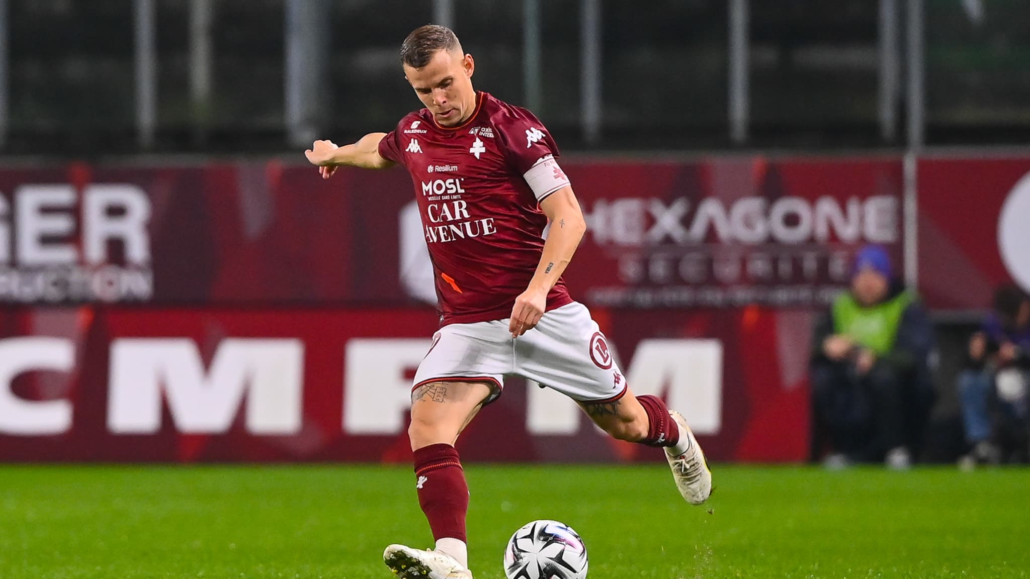 Pronos Paris RMC: Analisis Taruhan Tandang Liga 1 untuk Pertandingan 7 Desember