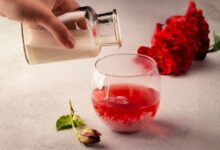 Rahasia Kulit Cerah Alami dengan Rutin Gunakan Viva Air Mawar Setiap Hari