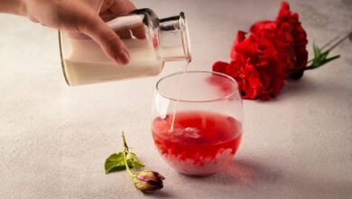 Rahasia Kulit Cerah Alami dengan Rutin Gunakan Viva Air Mawar Setiap Hari