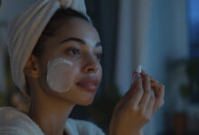 Rangkaian Skincare Malam Wardah untuk Menghilangkan Flek Hitam di Bawah Rp150 Ribu