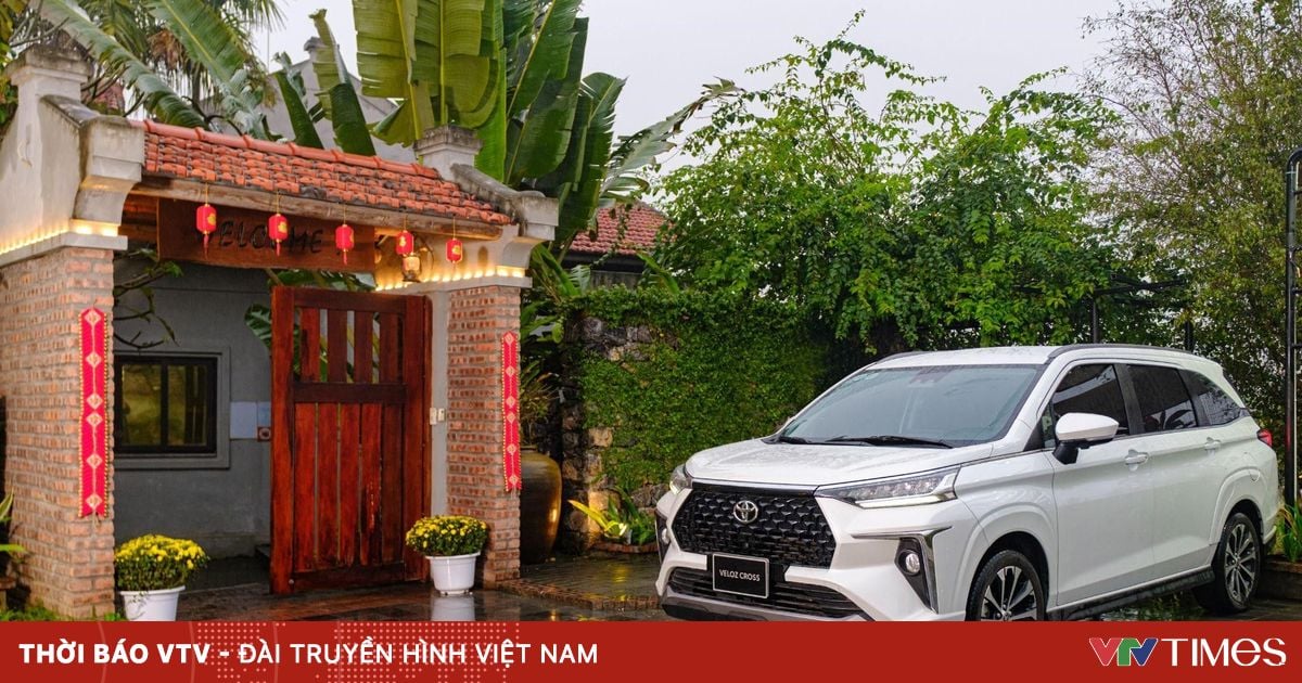 Rayakan Natal & Tahun Baru 2026, Dapatkan Diskon hingga 150 Juta VND untuk Pembelian Toyota