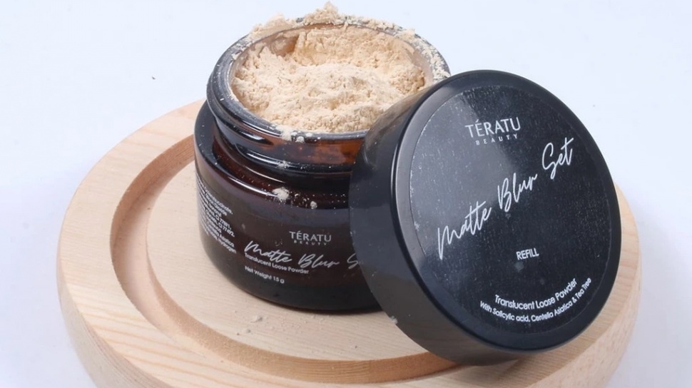 Rekomendasi Bedak Centella Asiatica untuk Makeup Flawless Bebas Jerawat Meradang