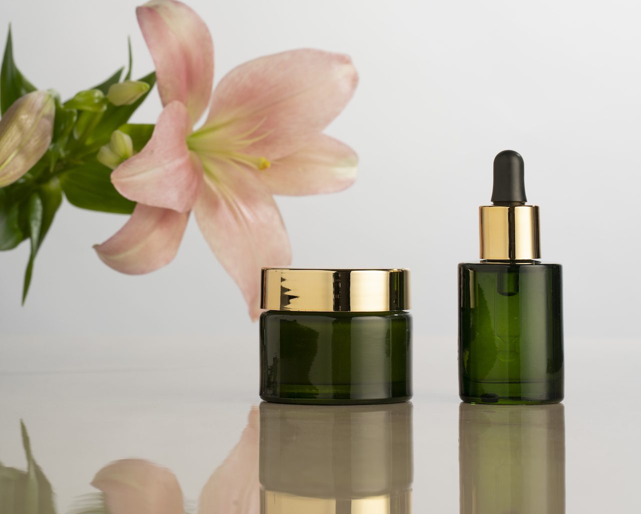 Rekomendasi Skincare Anti Penuaan Terbaik di Drugstore untuk Kulit Dewasa, Harga Terjangkau