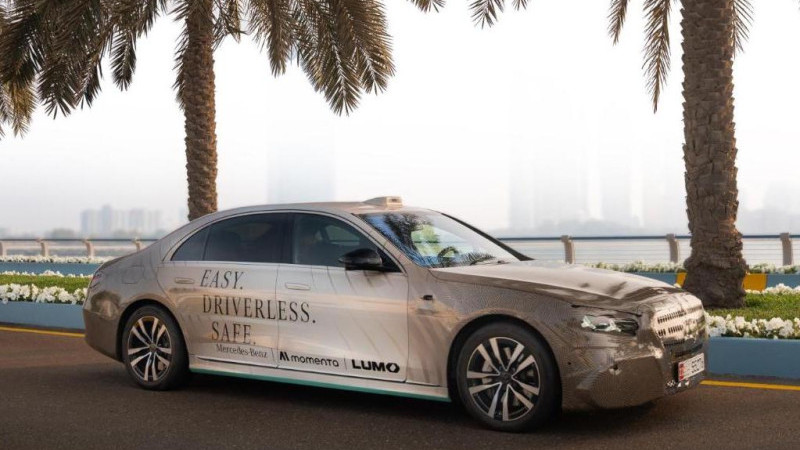 Robotaxi Mewah Mercedes-Benz dan Momenta: Inovasi Transportasi Masa Depan di Jalan Raya