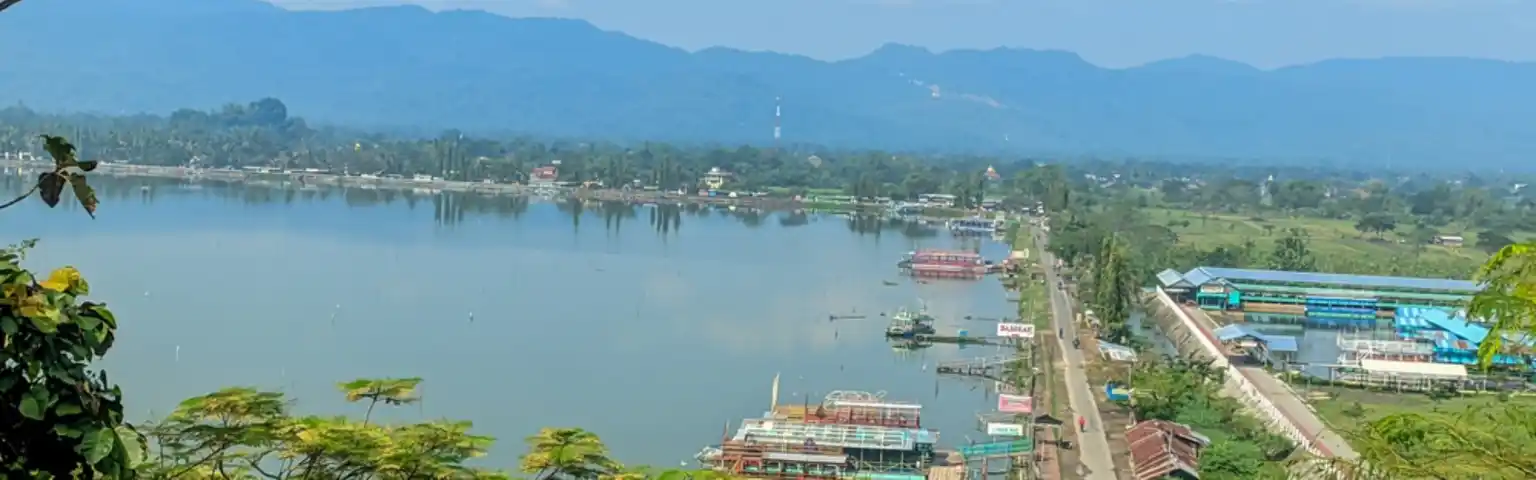 Rowo Jombor Klaten: Danau Apung Eksotis, Pesona Senja, dan Kuliner Legendaris Jawa Tengah