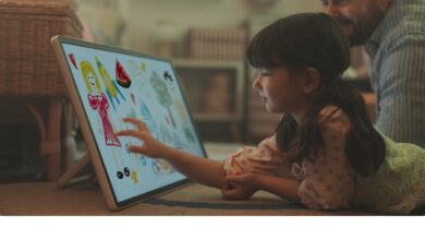 Samsung Luncurkan The Movingstyle, TV Pintar Portabel QHD dengan Desain Inovatif