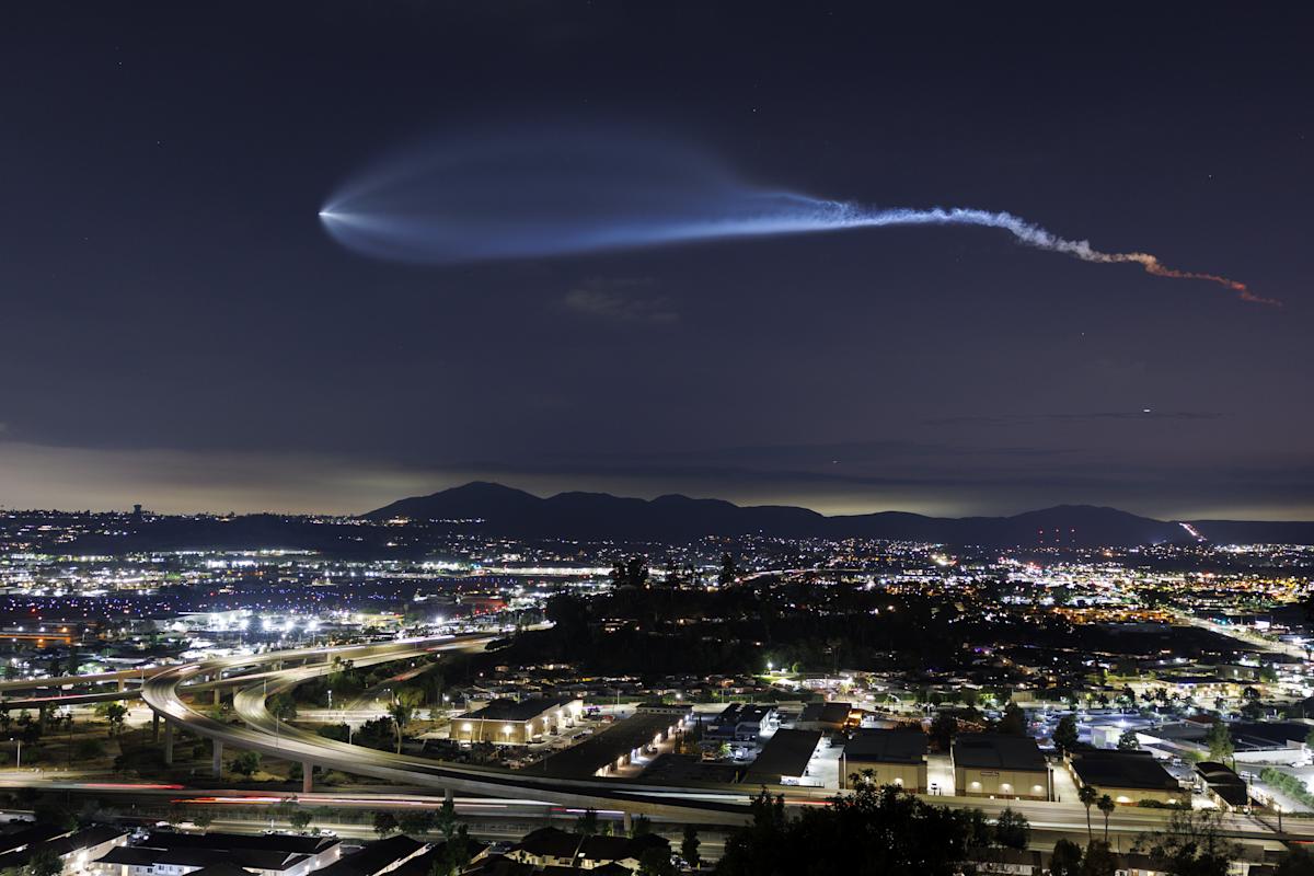 Satellit Starlink Meledak Masih Mengelilingi Bumi, Apa Dampaknya untuk Satelit Lain?