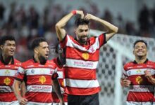 Serunya Pertandingan Madura vs Semen Padang: Gol Berlimpah di Markas Sendiri