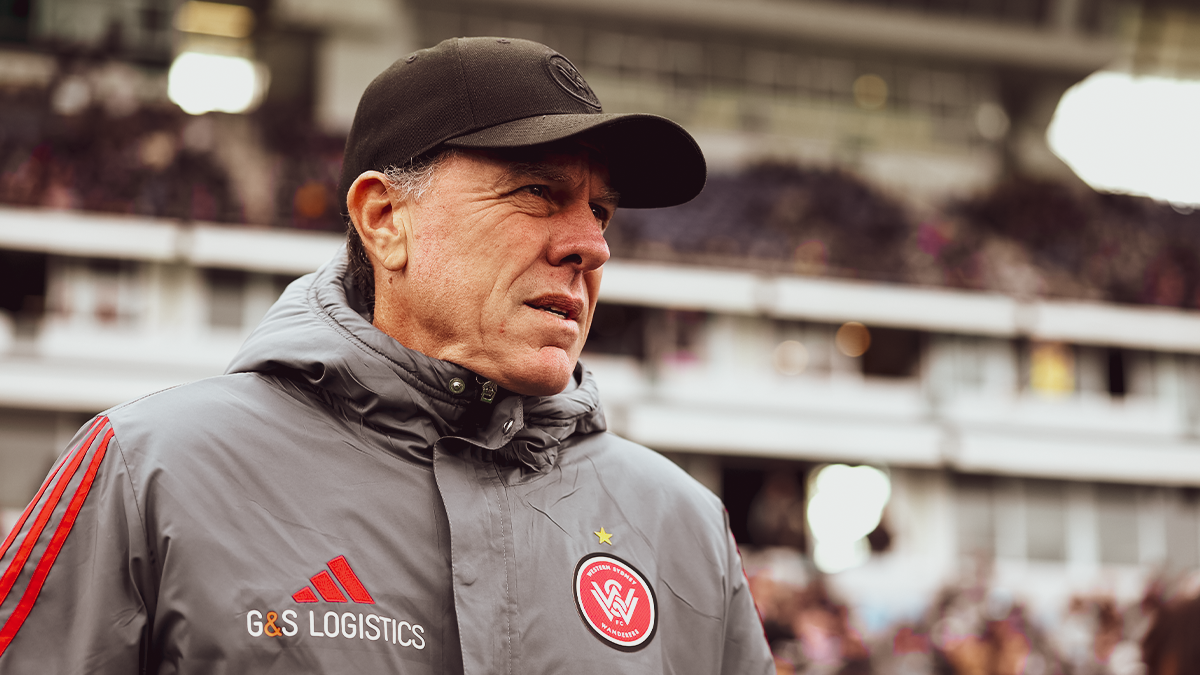 Stajcic Ungkap Strategi Fisik dan Taktik Hadapi Pertandingan Tanpa Kalah di Kandang Roar