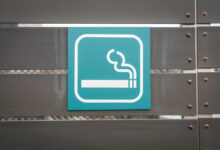 Studi Nielsen: Penjualan Rokok dan Vape Turun Signifikan Usai Pengetatan Larangan