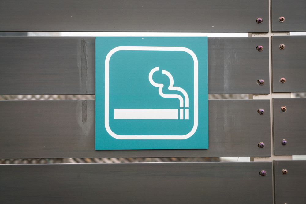 Studi Nielsen: Penjualan Rokok dan Vape Turun Signifikan Usai Pengetatan Larangan