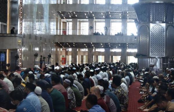 Teks Khutbah Jumat Singkat: Menyelami Keutamaan dan Hikmah Bulan Rajab